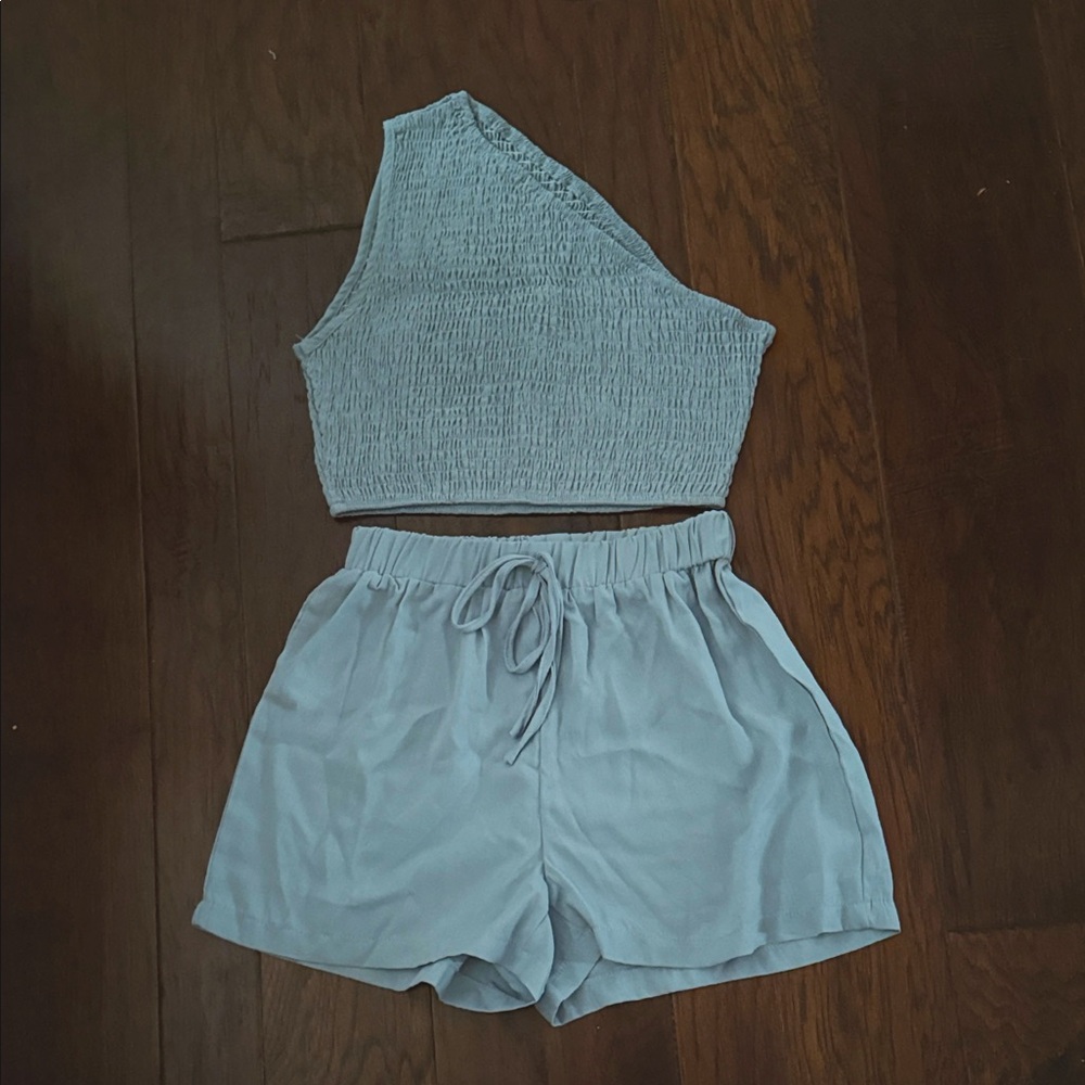 Set Short and top  S